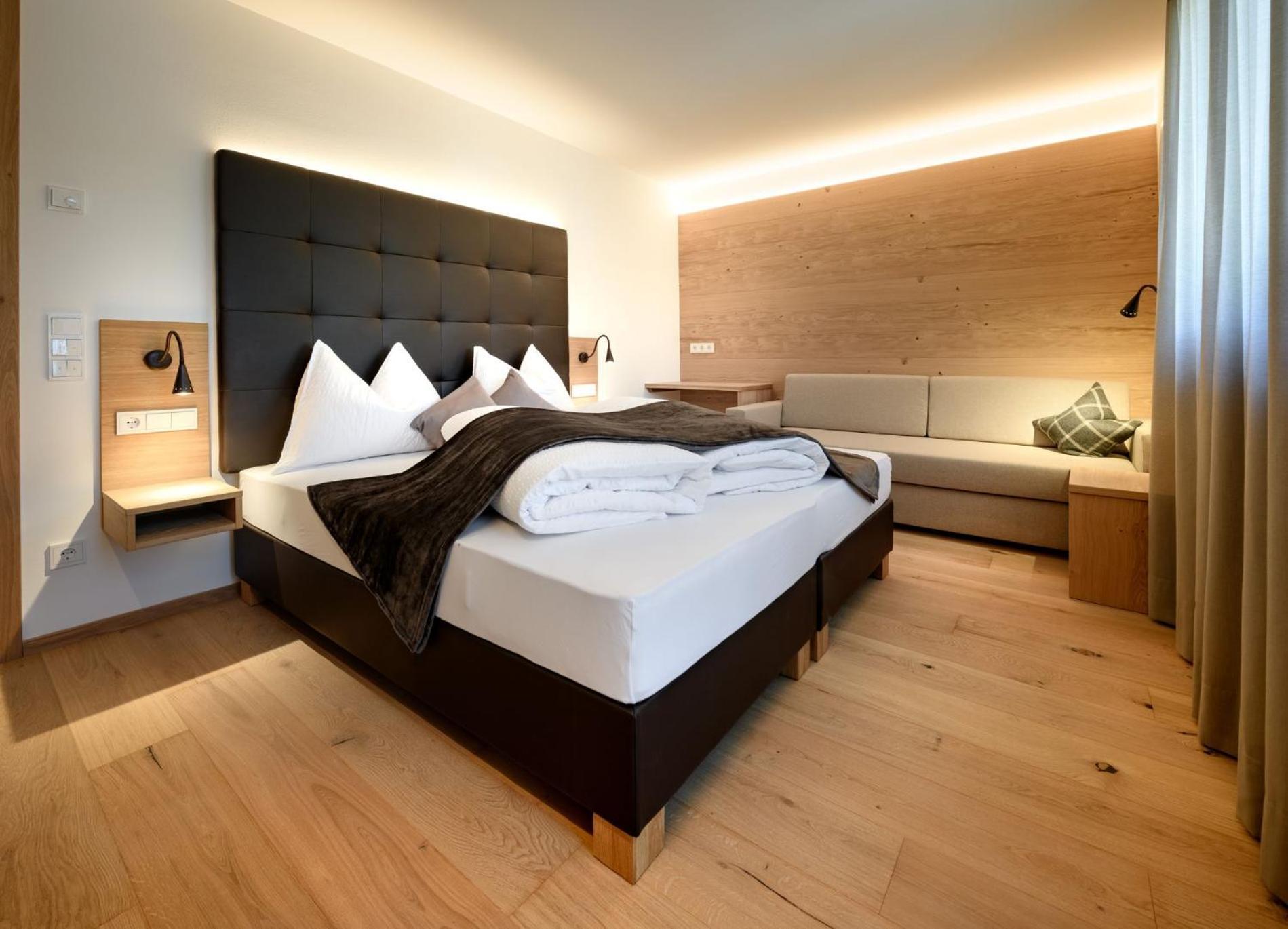 Apartments Burvel Σέλβα ντι Βαλ Γκαρντένα Δωμάτιο φωτογραφία