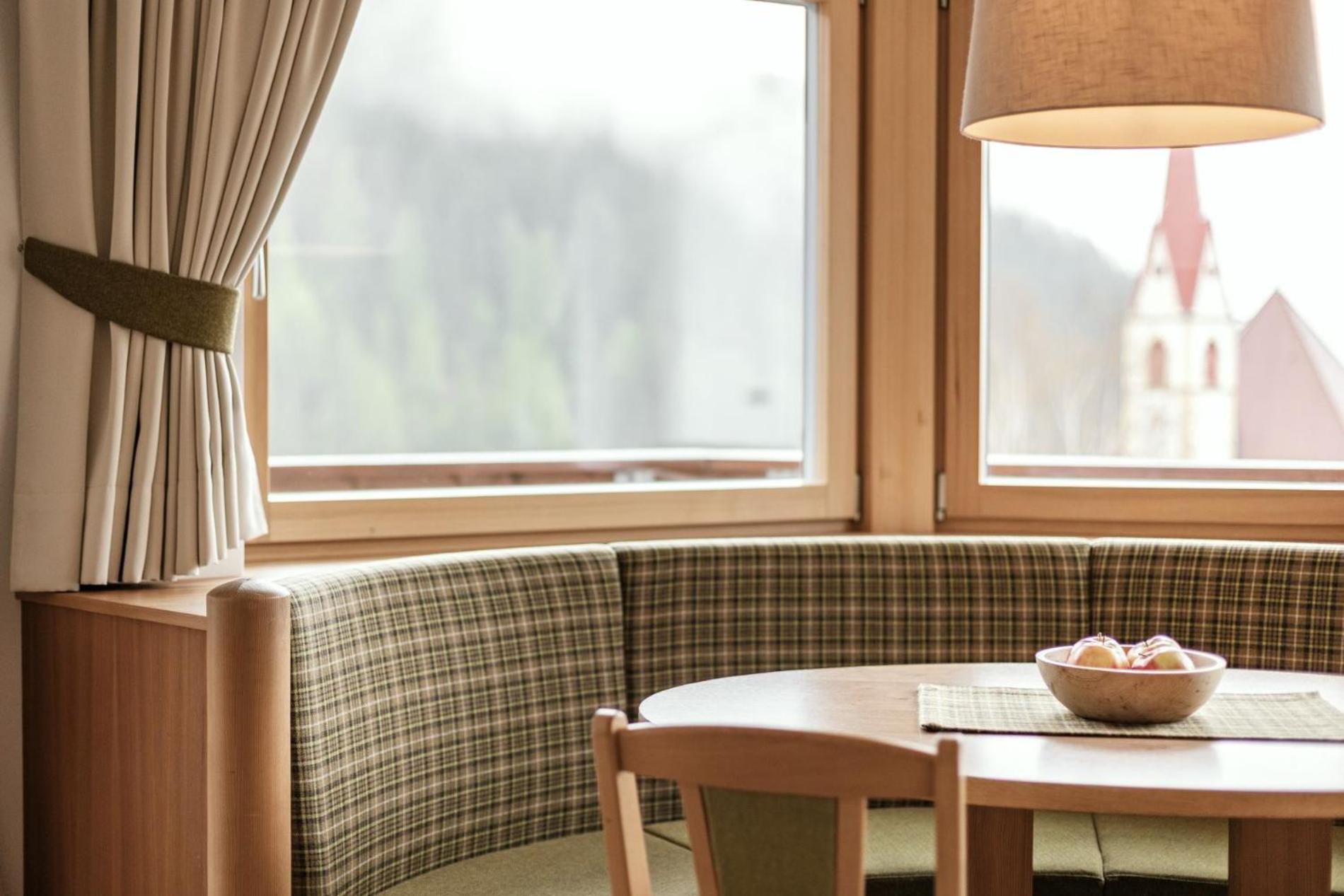 Apartments Burvel Σέλβα ντι Βαλ Γκαρντένα Εξωτερικό φωτογραφία